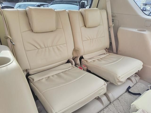 TOYOTA LANDCRUISER PRADO 2015 Image 31