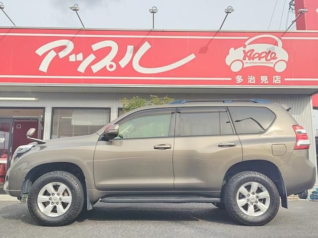 TOYOTA LANDCRUISER PRADO 2015 Image 31