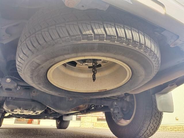 TOYOTA LANDCRUISER PRADO 2015 Image 31