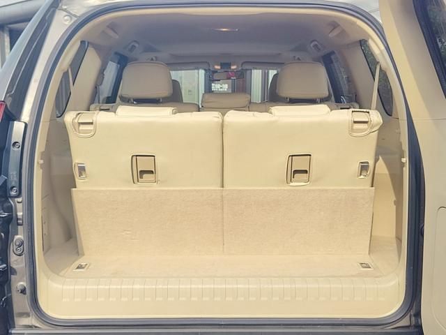 TOYOTA LANDCRUISER PRADO 2015 Image 31