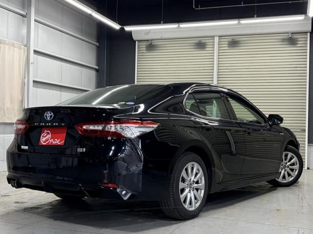 TOYOTA CAMRY HYBRID 2019 Image 31