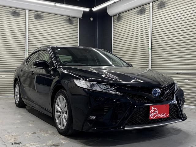 TOYOTA CAMRY HYBRID 2019 Image 31