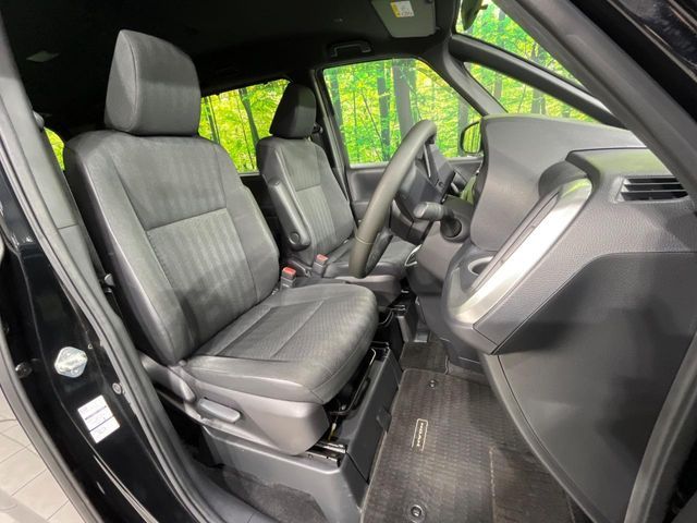 TOYOTA NOAH 4WD 2022 Image 31