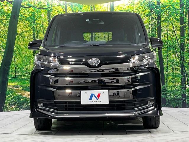 TOYOTA NOAH 4WD 2022 Image 31