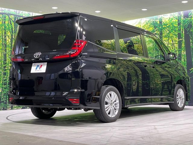 TOYOTA NOAH 4WD 2022 Image 31