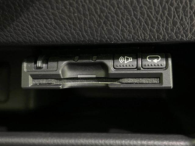 MITSUBISHI EK SPACE CUSTOM 4WD 2016 Image 31