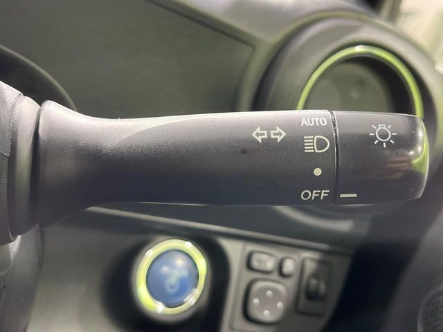 TOYOTA AQUA 2014 Image 31