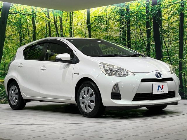 TOYOTA AQUA 2014 Image 31