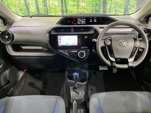 TOYOTA AQUA 2018 Image 31