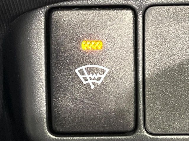 TOYOTA AQUA 2018 Image 31