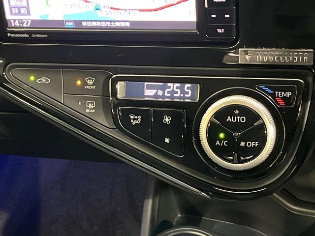 TOYOTA AQUA 2018 Image 31