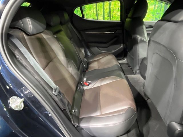 MAZDA 3 FASTBACK 2023 Image 31