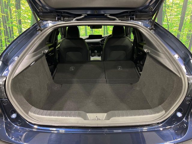 MAZDA 3 FASTBACK 2023 Image 31