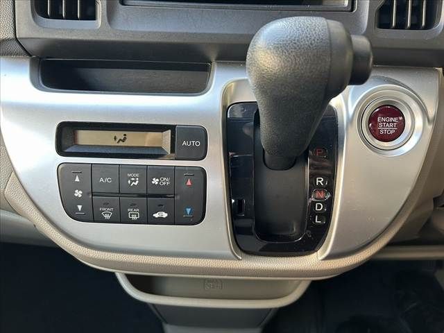 HONDA N-WGN 2014 Image 31