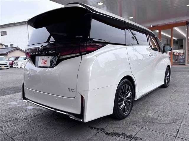 TOYOTA VELLFIRE 4WD 2024 Image 31
