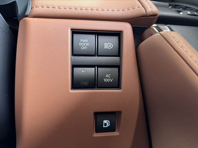 TOYOTA VELLFIRE 4WD 2024 Image 31