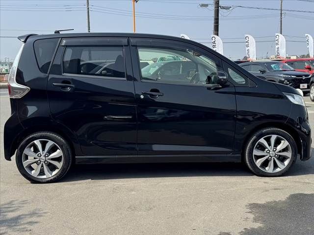 NISSAN DAYZ 2015 Image 31