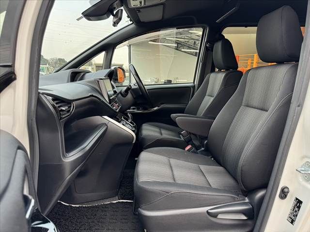 TOYOTA VOXY 2019 Image 31