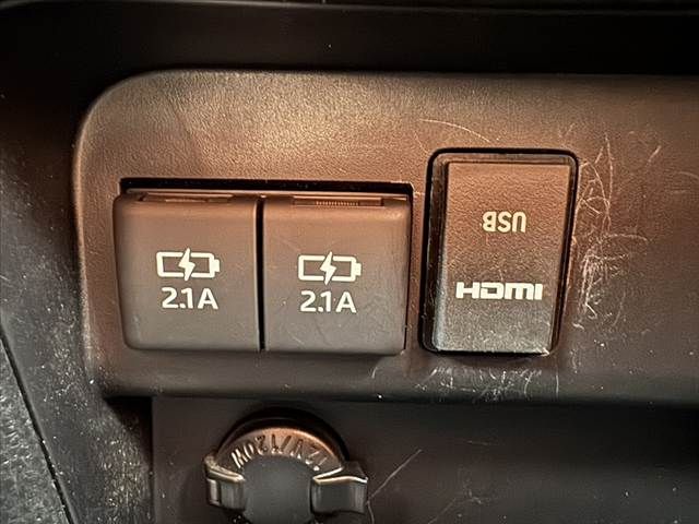 TOYOTA VOXY 2019 Image 31