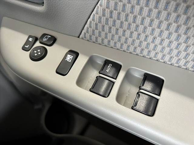 SUZUKI EVERY WAGON 2025 Image 31