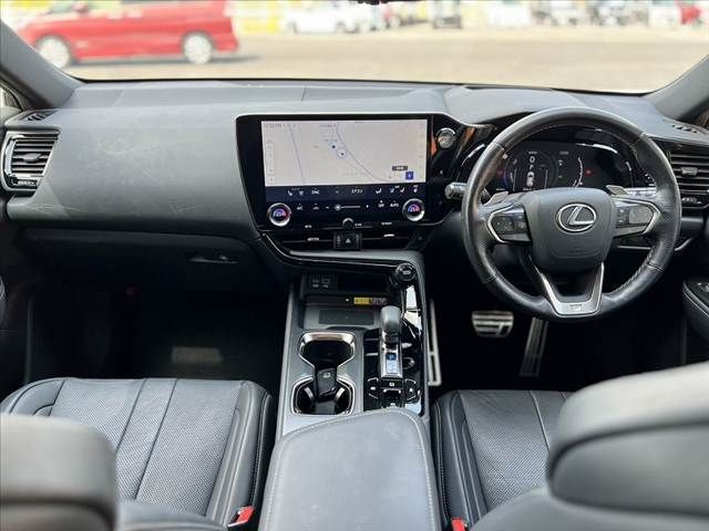TOYOTA LEXUS NX350H 2022 Image 31