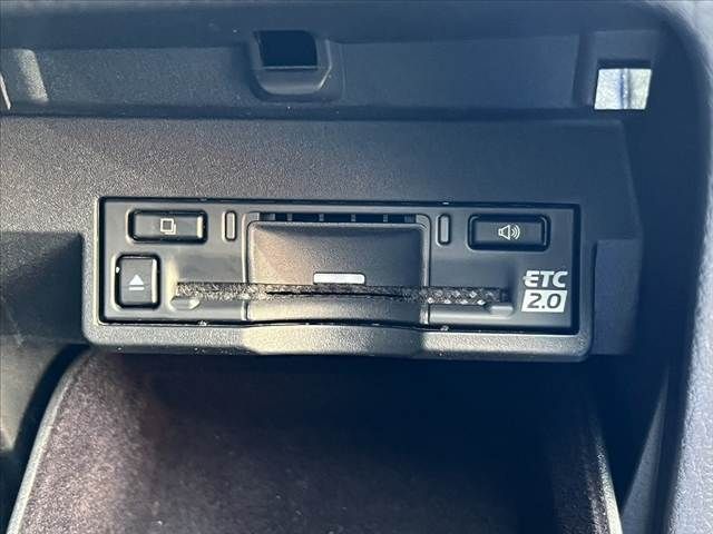 TOYOTA LEXUS NX350H 2022 Image 31