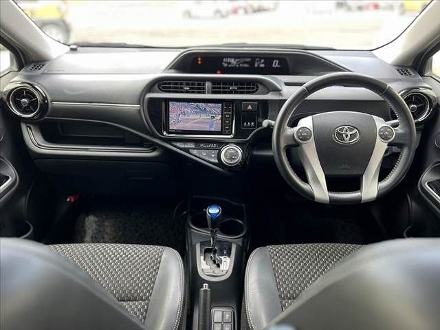 TOYOTA AQUA 2015 Image 31