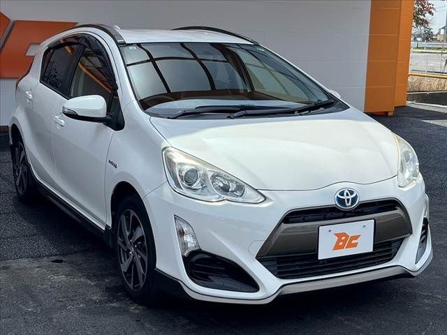 TOYOTA AQUA 2015 Image 31