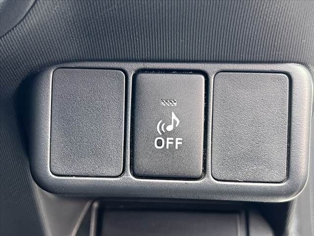 TOYOTA AQUA 2015 Image 31