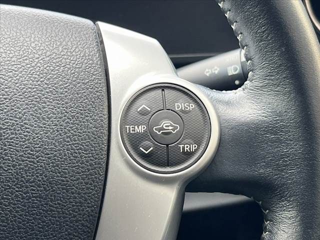 TOYOTA AQUA 2015 Image 31