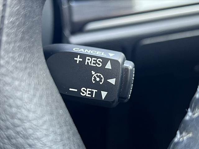 TOYOTA CROWN SEDAN HYBRID 2015 Image 31