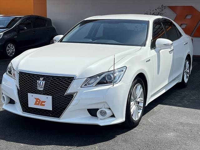 TOYOTA CROWN SEDAN HYBRID 2015 Image 31