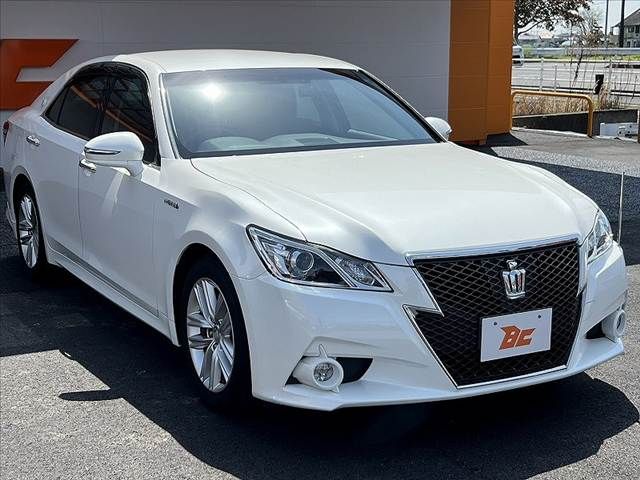 TOYOTA CROWN SEDAN HYBRID 2015 Image 31