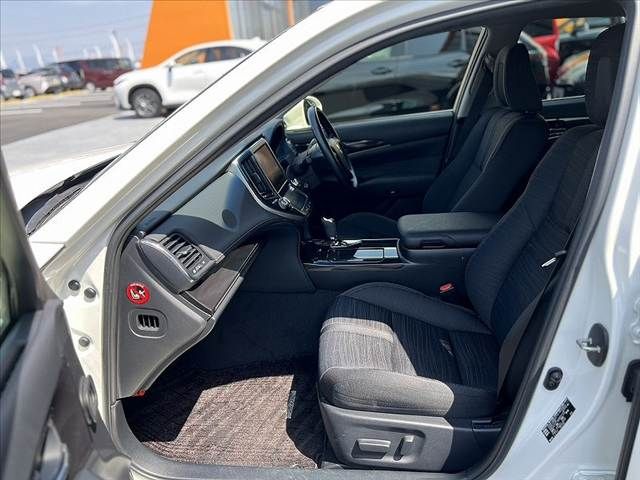 TOYOTA CROWN SEDAN HYBRID 2015 Image 31