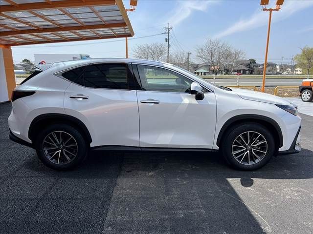TOYOTA LEXUS NX250 2023 Image 31