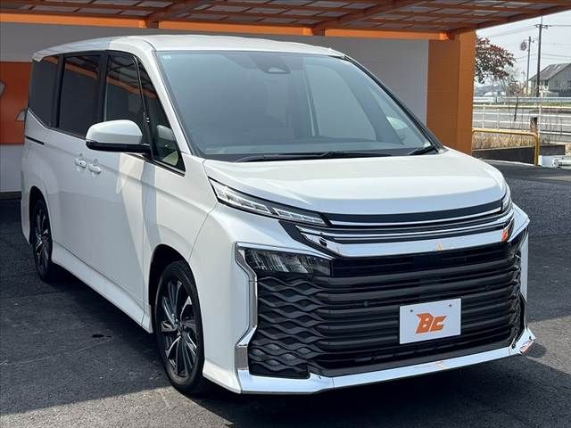 TOYOTA VOXY HYBRID 2024 Image 31