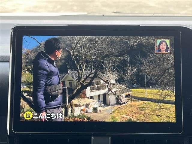 TOYOTA VOXY HYBRID 2024 Image 31