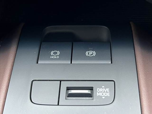 TOYOTA HARRIER 2WD 2023 Image 31