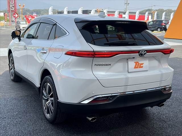 TOYOTA HARRIER 2WD 2023 Image 31