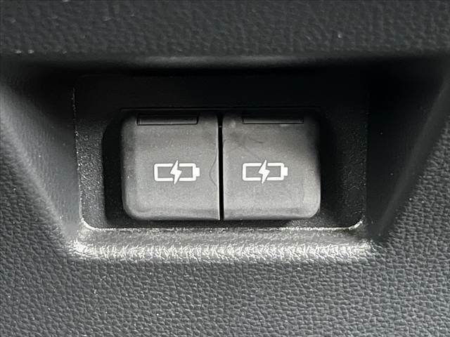 TOYOTA HARRIER 2WD 2023 Image 31