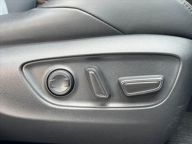 TOYOTA HARRIER 2WD 2023 Image 31