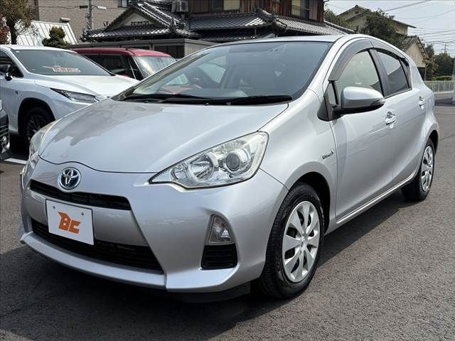 TOYOTA AQUA 2014 Image 31