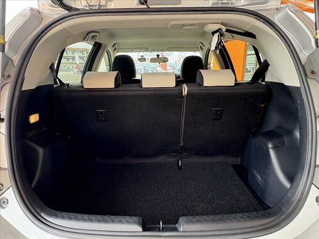 TOYOTA AQUA 2014 Image 31