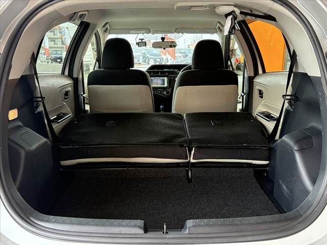 TOYOTA AQUA 2014 Image 31