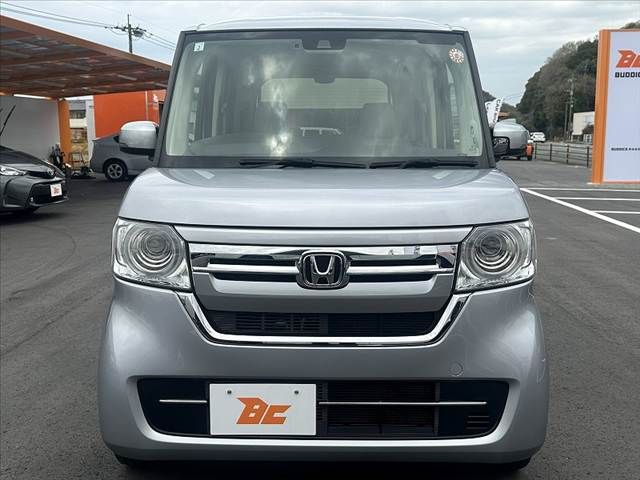 HONDA N BOX 2022 Image 31