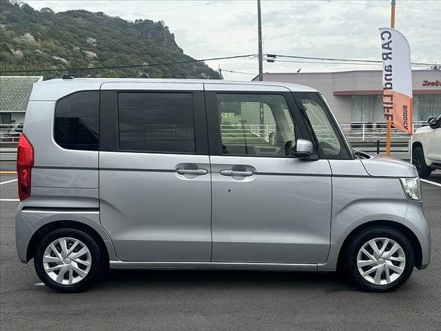 HONDA N BOX 2022 Image 31
