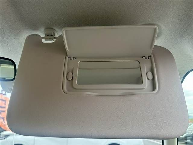 HONDA N BOX 2022 Image 31