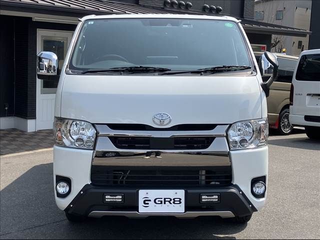 TOYOTA HIACE VAN 4WD 2022 Image 31