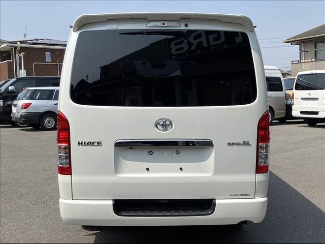 TOYOTA HIACE VAN 4WD 2022 Image 31