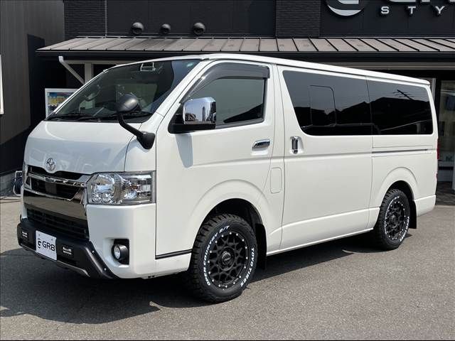 TOYOTA HIACE VAN 4WD 2022 Image 31